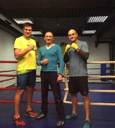 Тренировки по боксу групповые  Клуб единоборств "Груша" (12 тренировок) - купить в Аргамаке